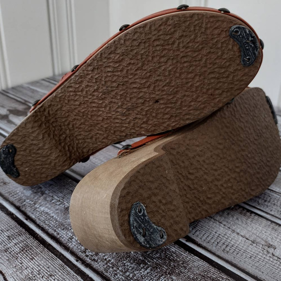 Dr. Scholl's | RARE Vintage Orange-Red Leather Studded Wooden Clogs Cotton Braid - Picture 13 of 16